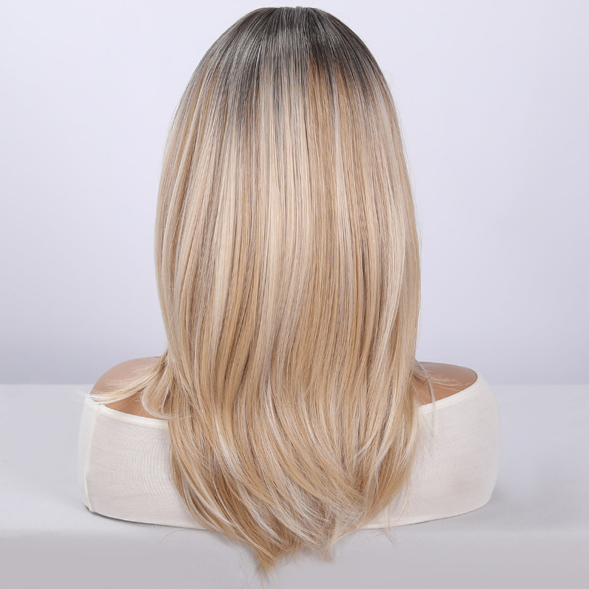 Peluca rubia degradado en capas de 20 pulgadas (50 cm) con flequillo estilo cortina