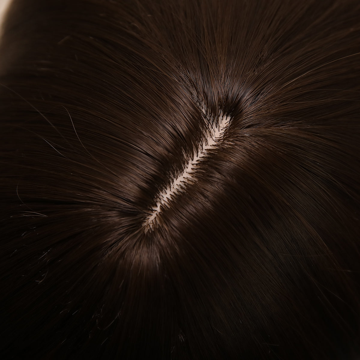 Peluca negra lisa y larga de 24 pulgadas (61 cm) con flequillo estilo cortina