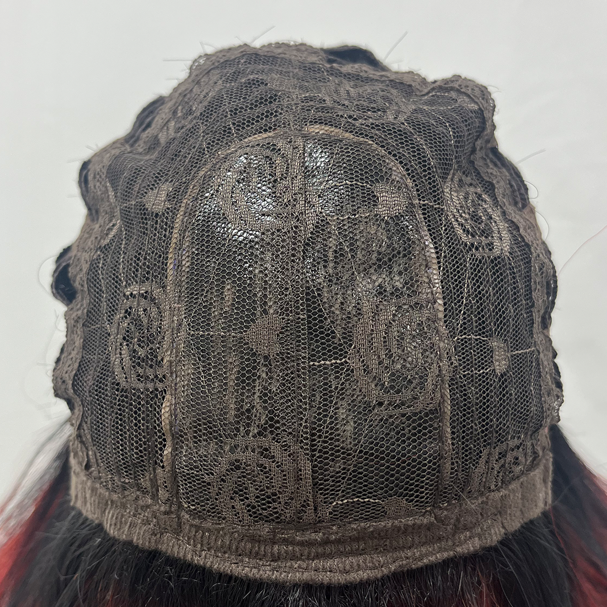 Peluca de 66 centímetro con Mechas Balayage  Fleco en ‘V’ • Ondas Naturales  Para Diario, Fiesta, Viajes  ¡Incluye Opciones para Halloween y Día de Muertos!  Colores Disponibles: Rojo Vibrante, Azul Eléctrico, Morado Mystic y Más  ENVÍO GRATIS